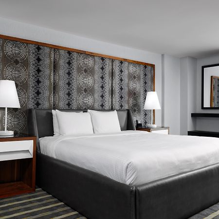 Hotel Arts Калґарі Екстер'єр фото