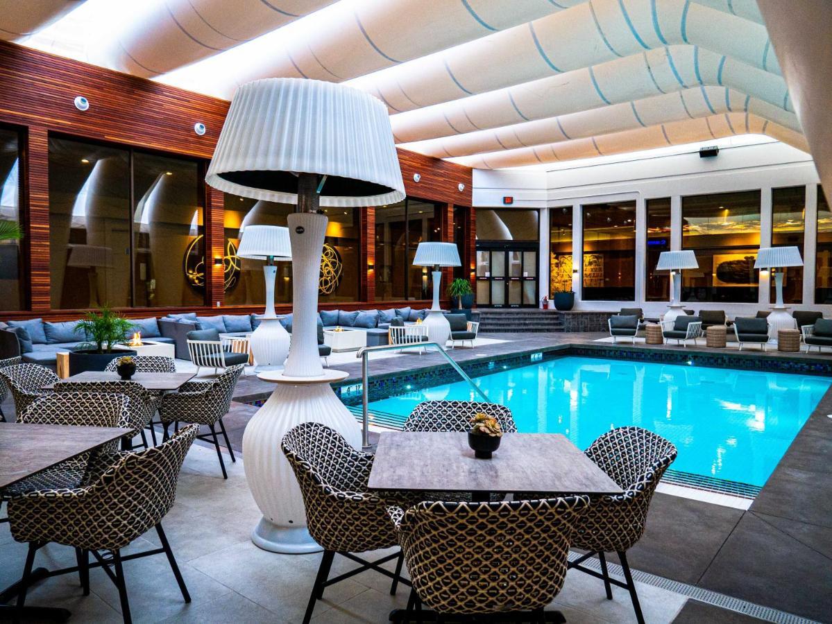 Hotel Arts Калґарі Екстер'єр фото